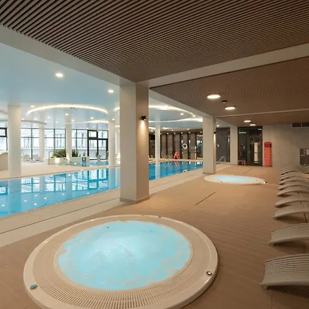 Polanki Aqua Stylowy Z Basenem By Renters Kołobrzeg