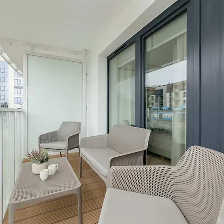 Polanki Aqua Stylowy Z Basenem By Renters Appartement Kołobrzeg