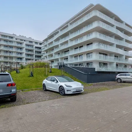 Polanki Aqua Stylowy Z Basenem By Renters Appartement