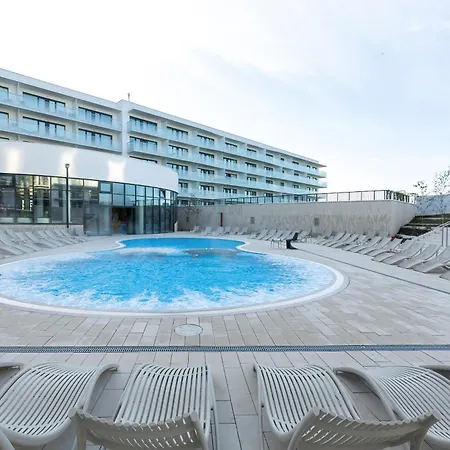 Polanki Aqua Stylowy Z Basenem By Renters *